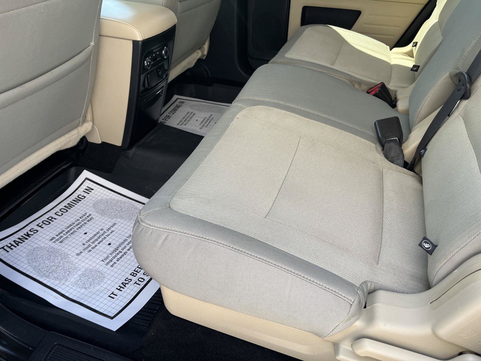 Used 2019 Ford Flex SE FWD image 17