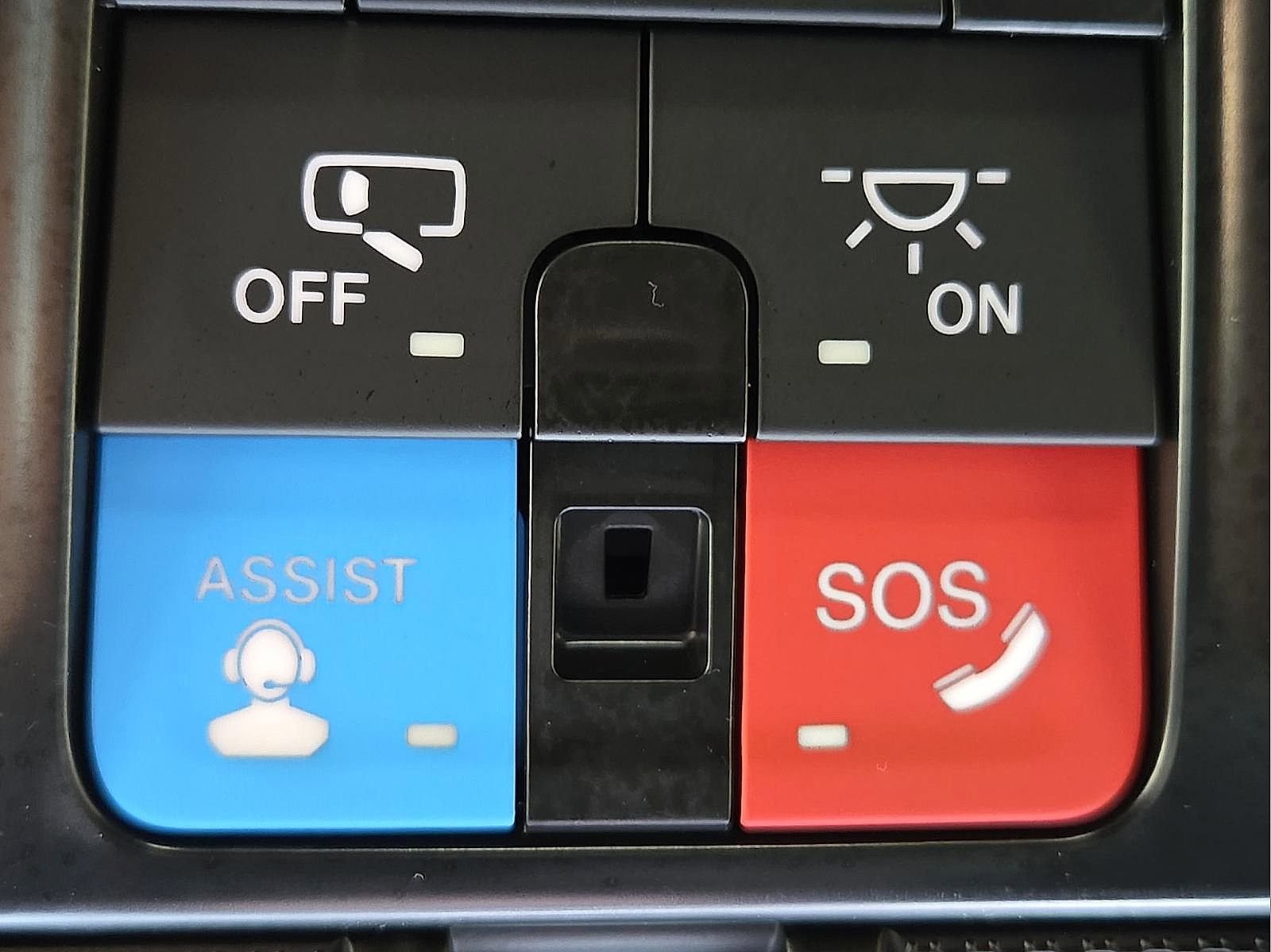 Used 2025 RAM 1500 Rebel w/ Rebel Level 1 Equipment Group AWD/4WD image 22