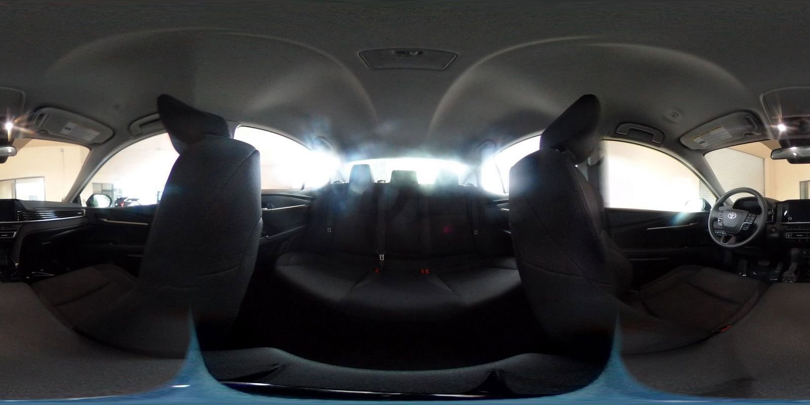 Used 2025 Toyota Camry LE image 36