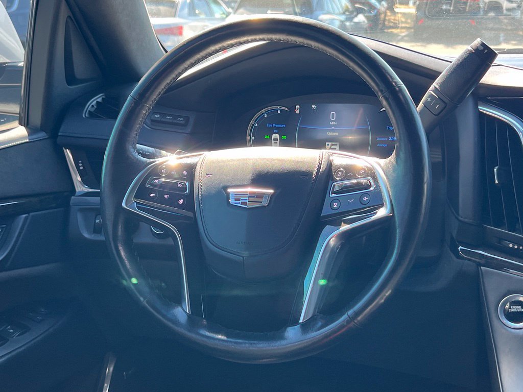 Used 2016 Cadillac Escalade Platinum AWD/4WD image 13