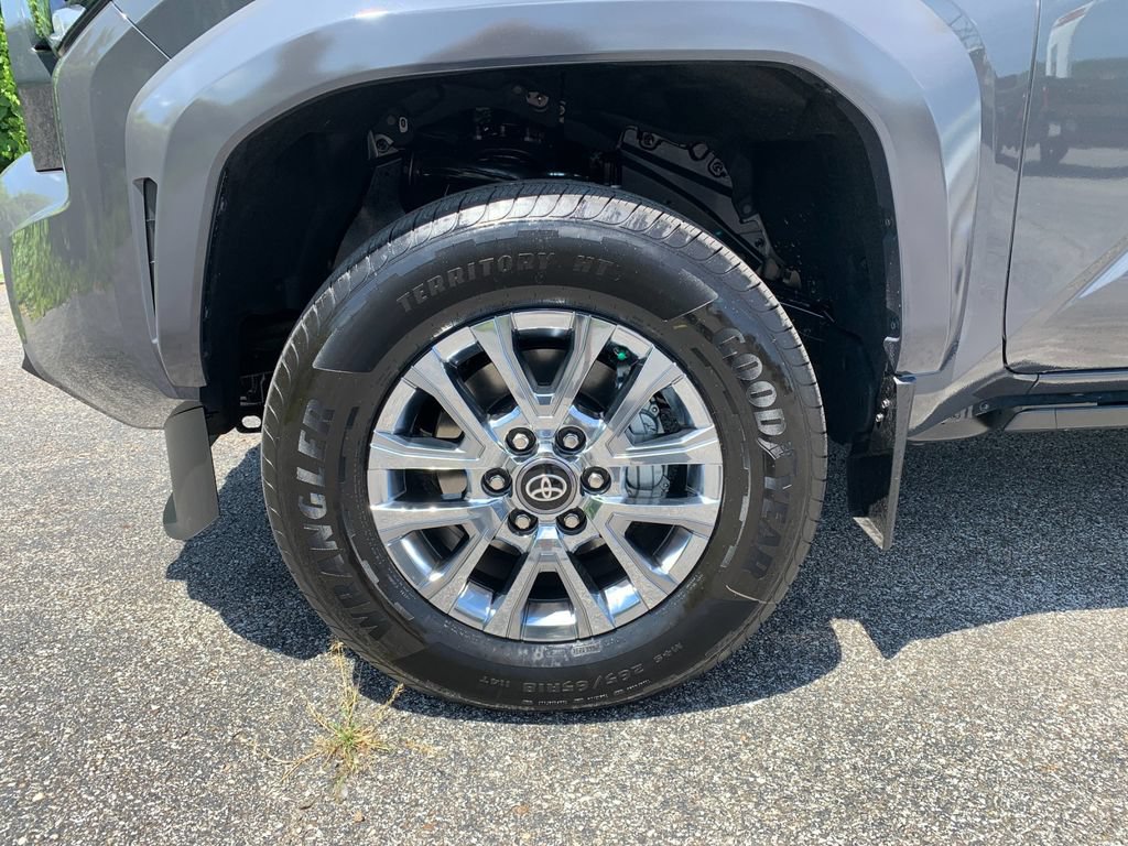New 2026 Toyota Tacoma Limited AWD/4WD image 32