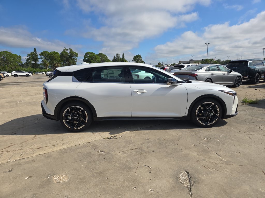 New 2026 Kia K4 GT-Line Turbo FWD image 9