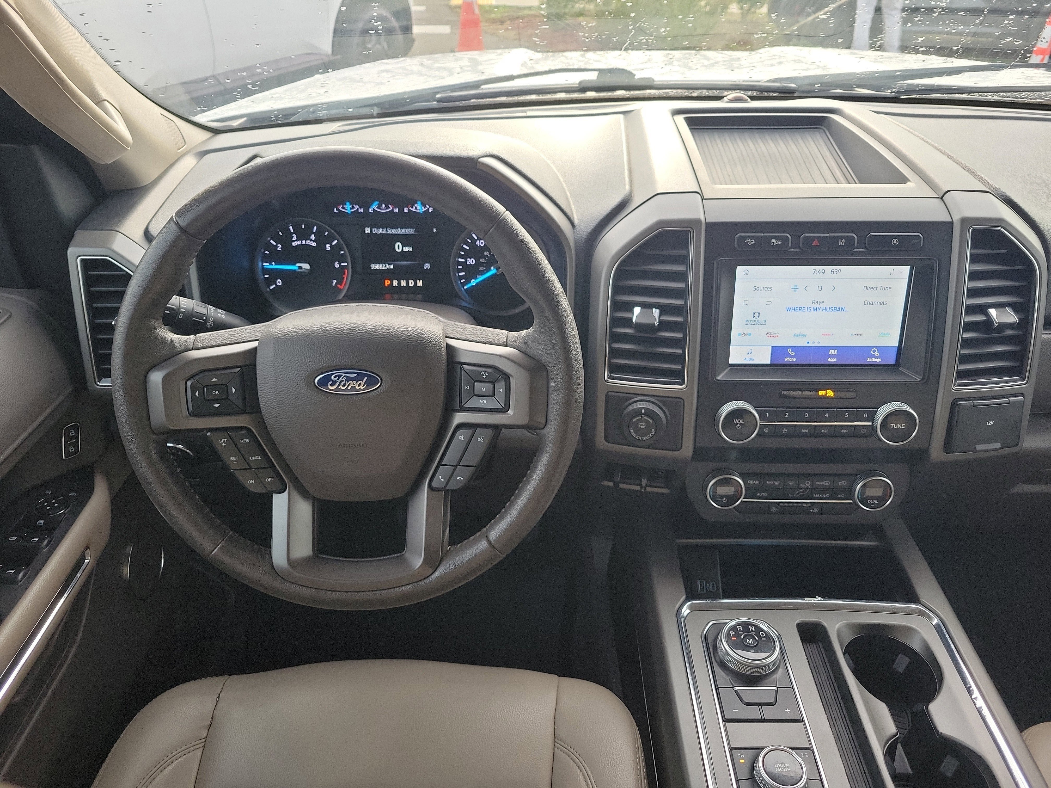 Used 2020 Ford Expedition XLT w/ FX4 Off-Road Package AWD/4WD image 17