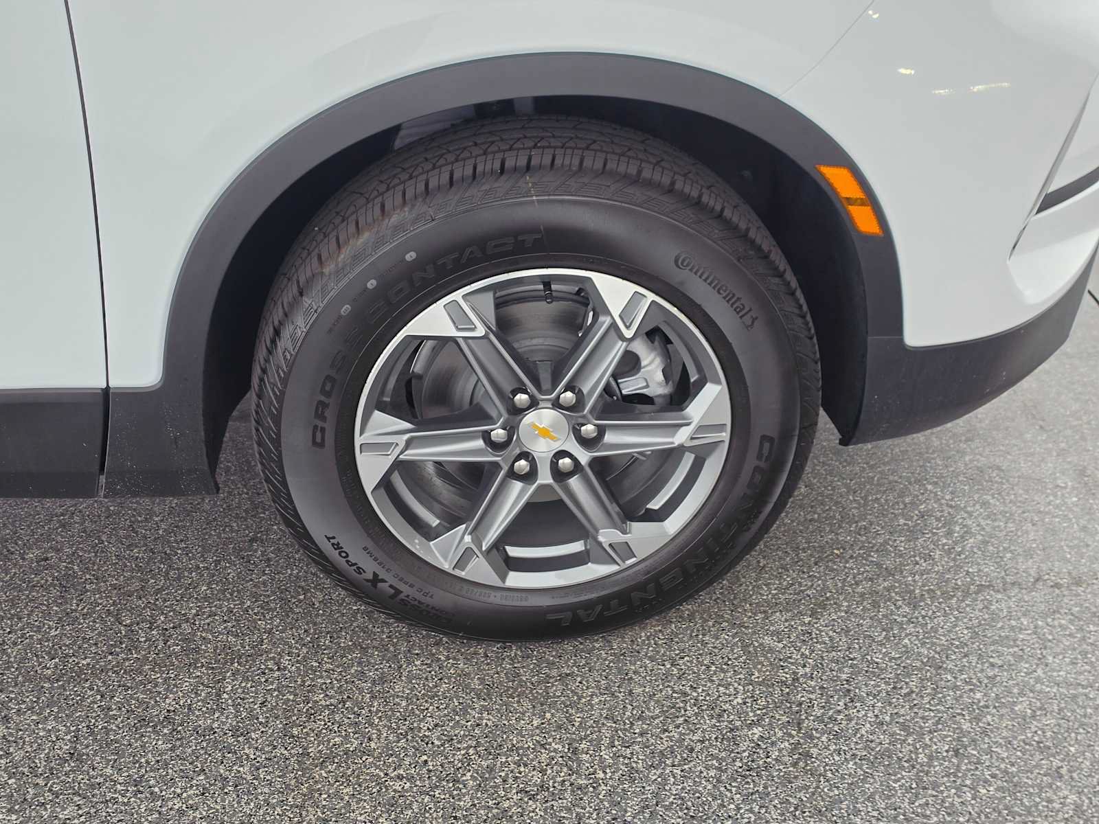 New 2026 Chevrolet Blazer LT w/ LPO, Floor Liner Package FWD image 9