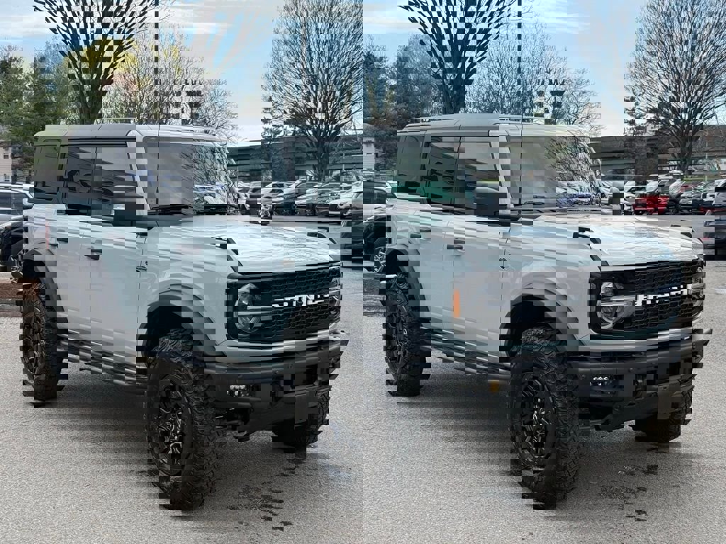 Used 2022 Ford Bronco Wildtrak image 4