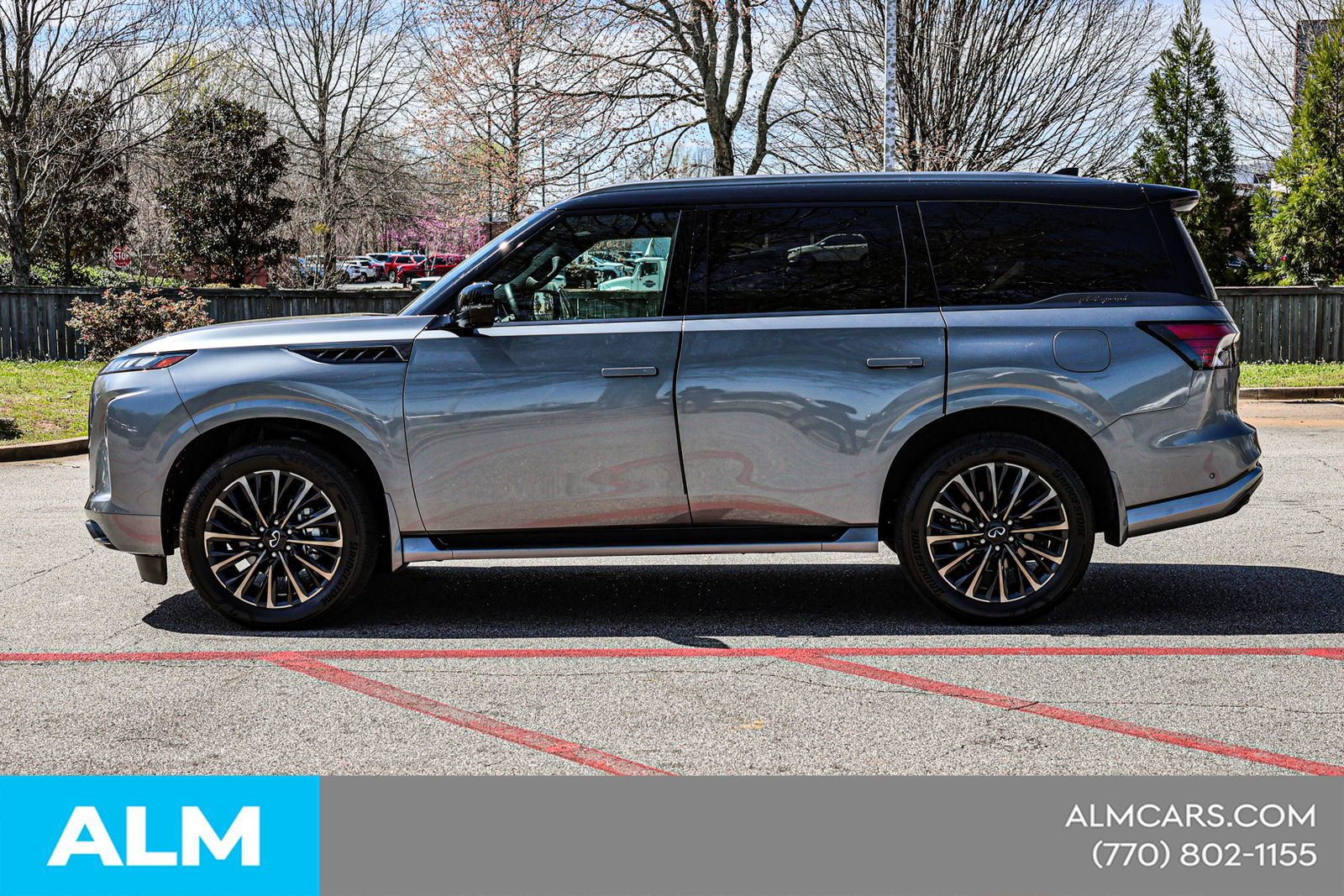 Used 2025 INFINITI QX80 Autograph w/ Premium Cargo Package image 10
