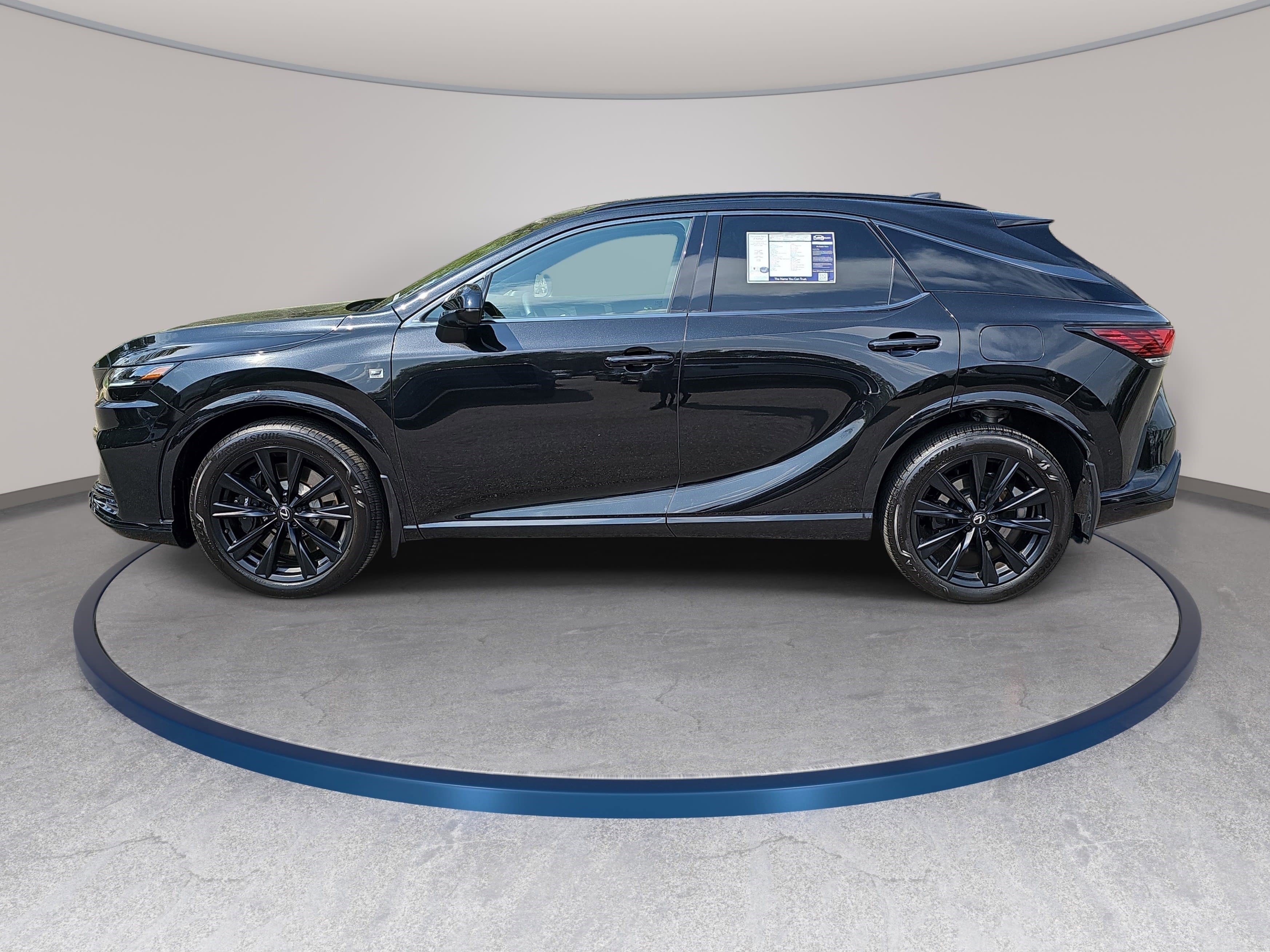 Used 2024 Lexus RX 500h F Sport w/ Convenience Package image 8