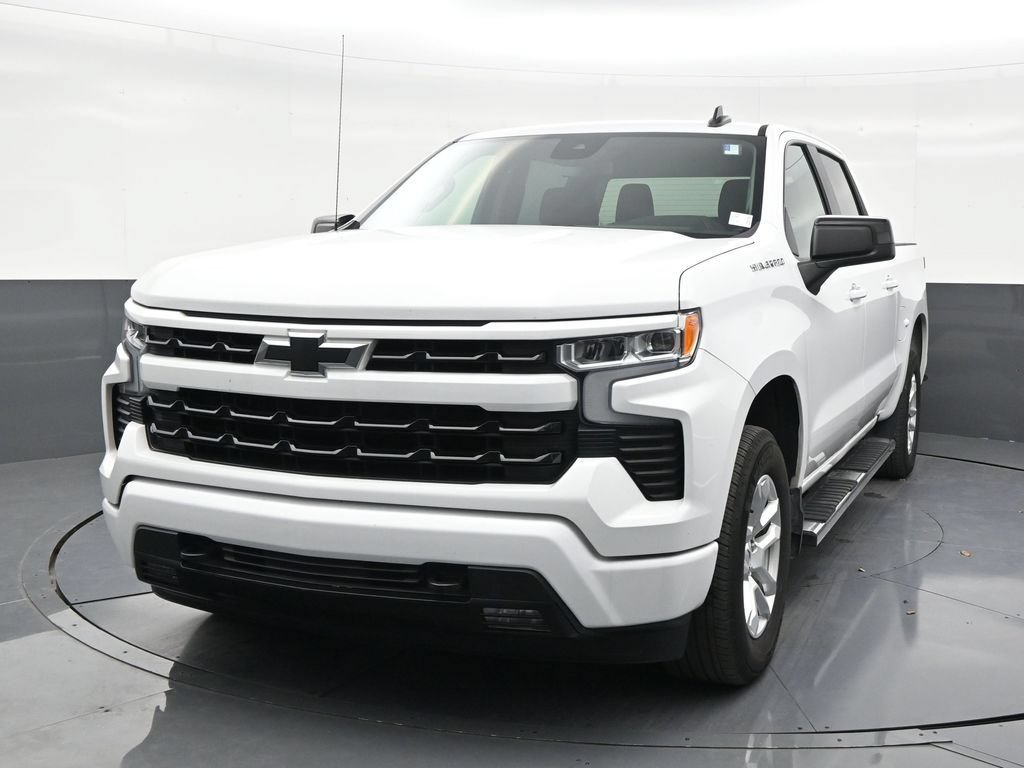 Used 2024 Chevrolet Silverado 1500 RST RWD image 8