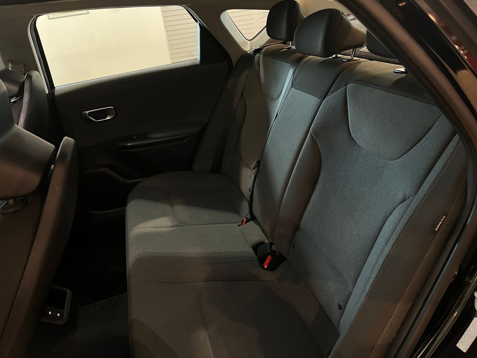 Used 2025 Kia K4 FWD image 39