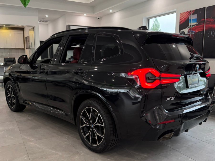 Used 2024 BMW X3 sDrive30i w/ M Sport Package RWD image 6