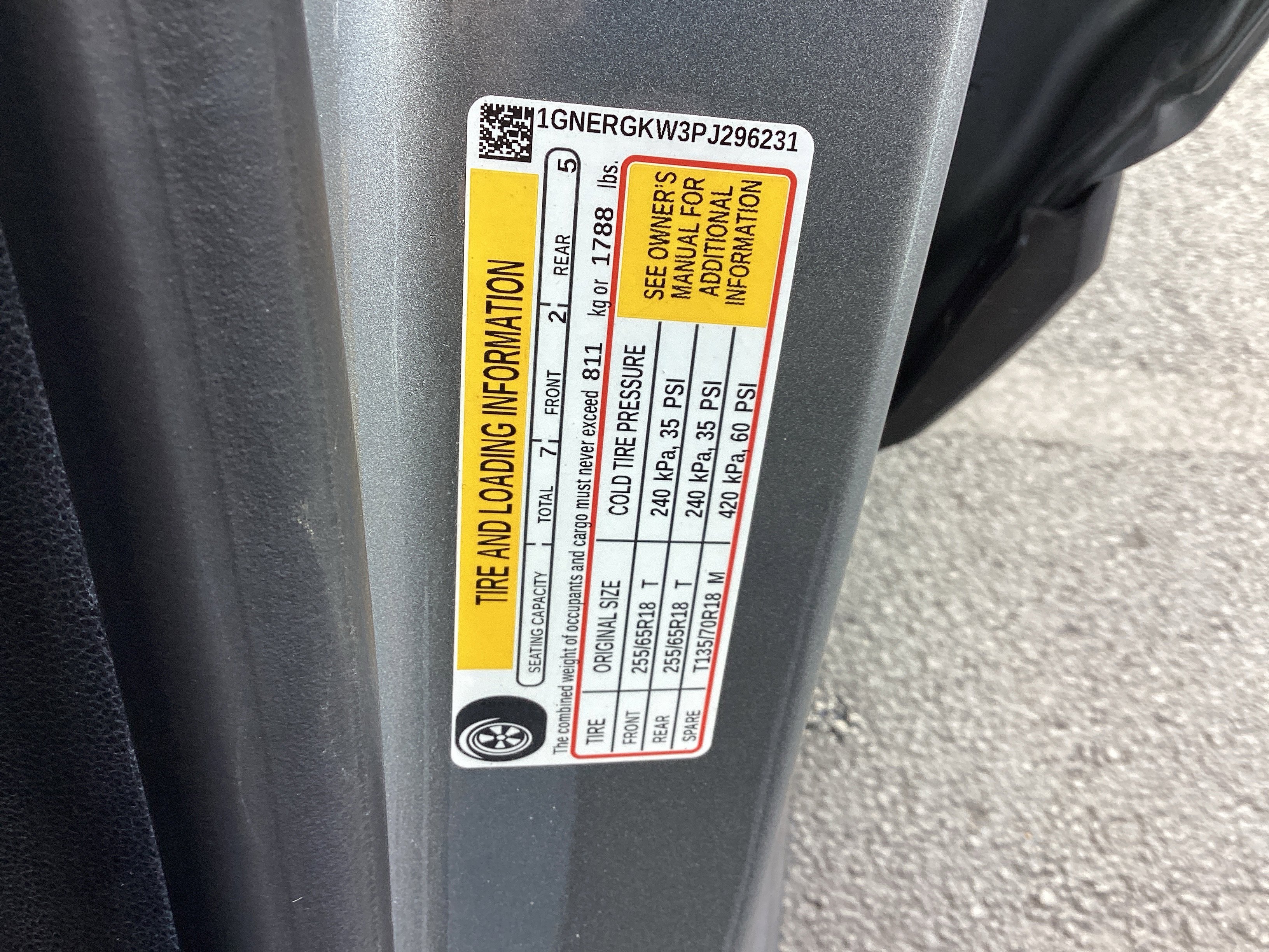 Used 2023 Chevrolet Traverse LT image 42