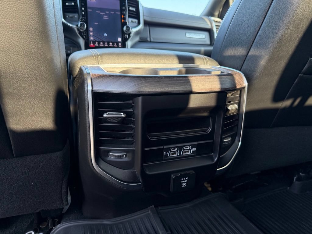 Used 2025 RAM 3500 Laramie AWD/4WD image 32