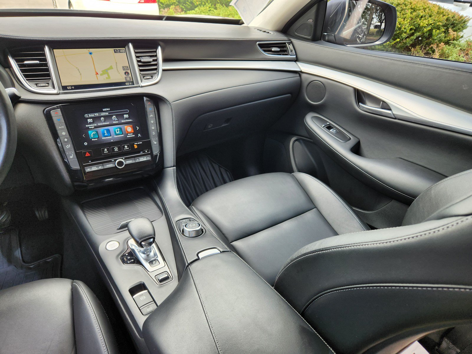 Certified 2020 INFINITI QX50 Luxe w/ Navigation Package AWD/4WD image 14