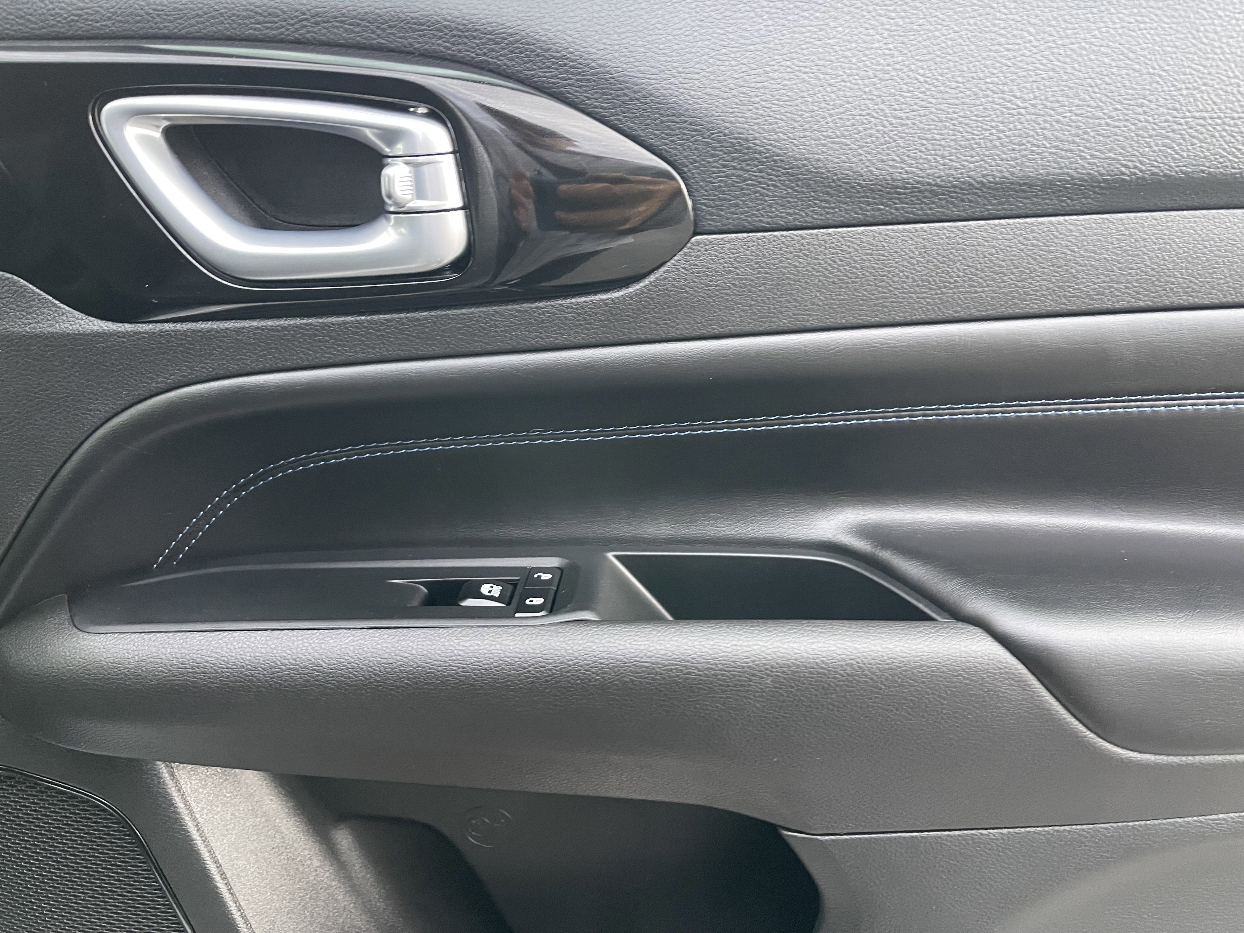 New 2026 Jeep Compass Latitude image 24