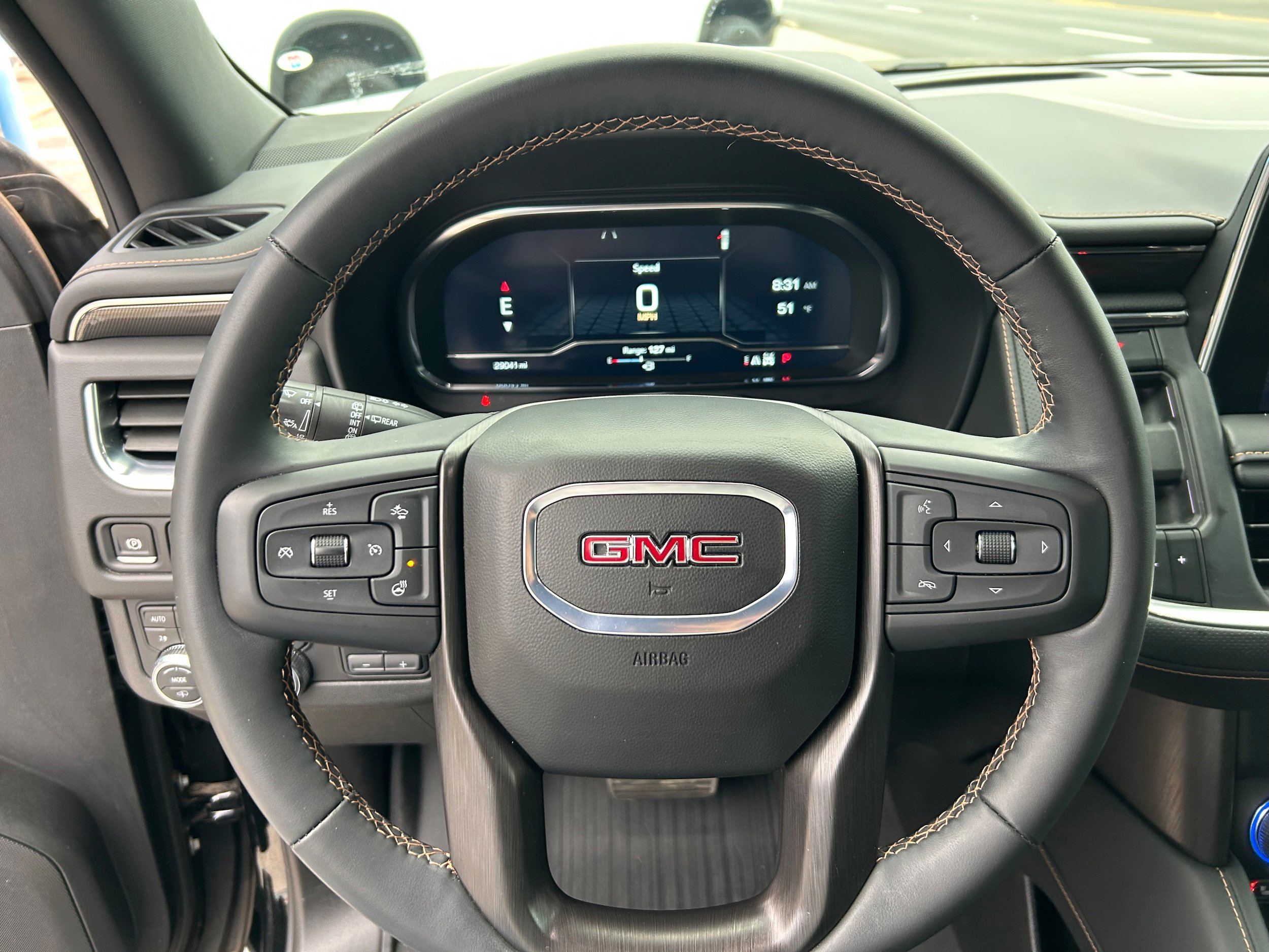 Used 2024 GMC Yukon AT4 w/ AT4 Premium Plus Package image 24