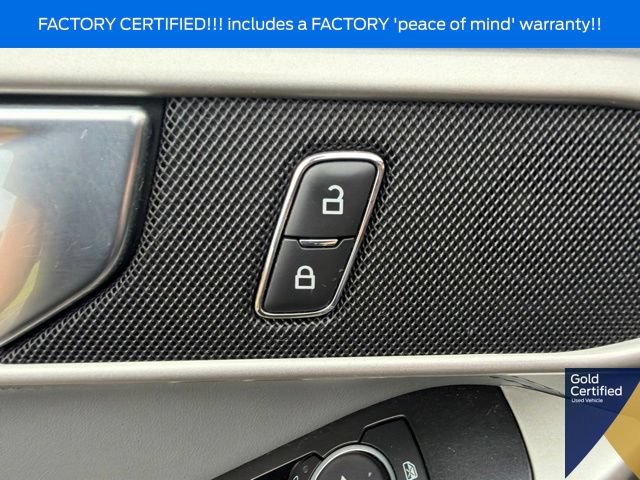 Certified 2022 Ford Explorer XLT w/ Equipment Group 202A AWD/4WD image 32