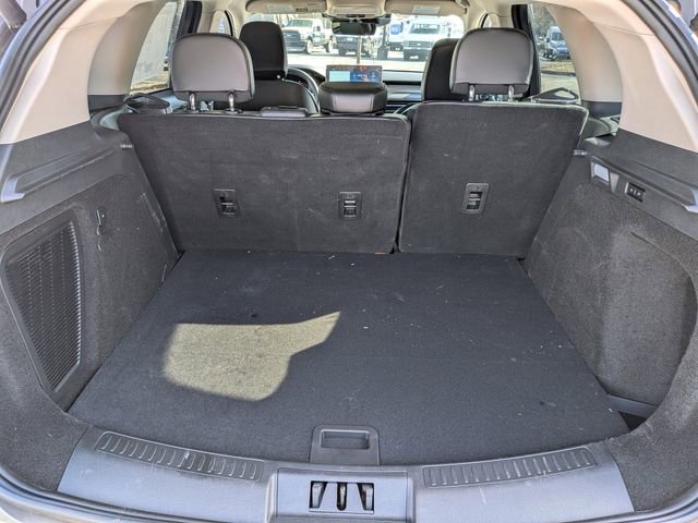 New 2026 Lincoln Corsair Premiere image 8