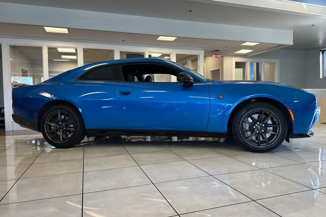 New 2026 Dodge Charger Scat Pack w/ Blacktop Package AWD/4WD image 3