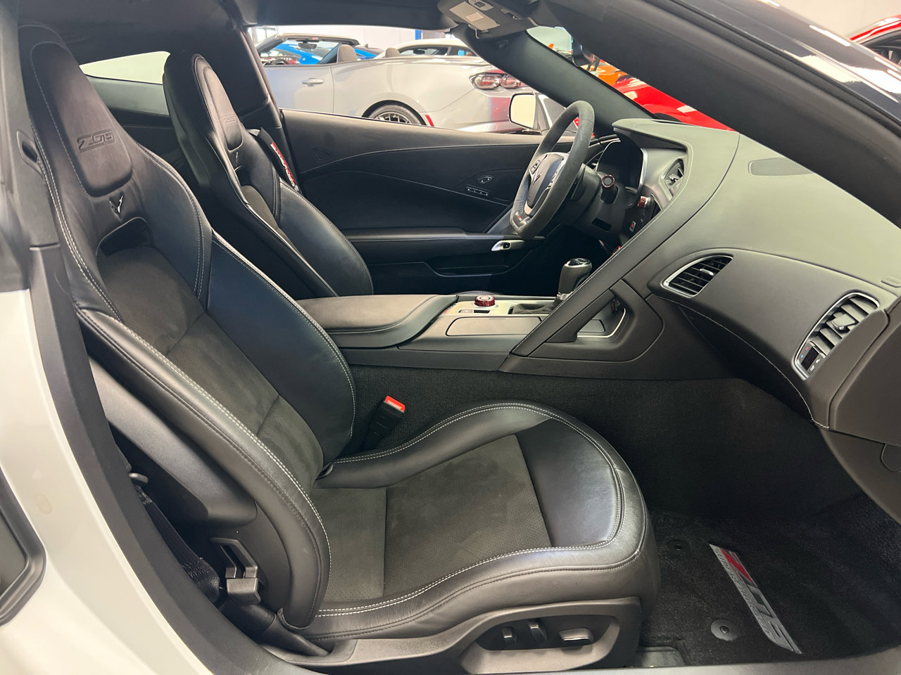 Used 2019 Chevrolet Corvette Z06 image 44