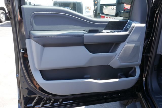 New 2026 Ford F350 XLT w/ XLT Premium Package AWD/4WD image 15
