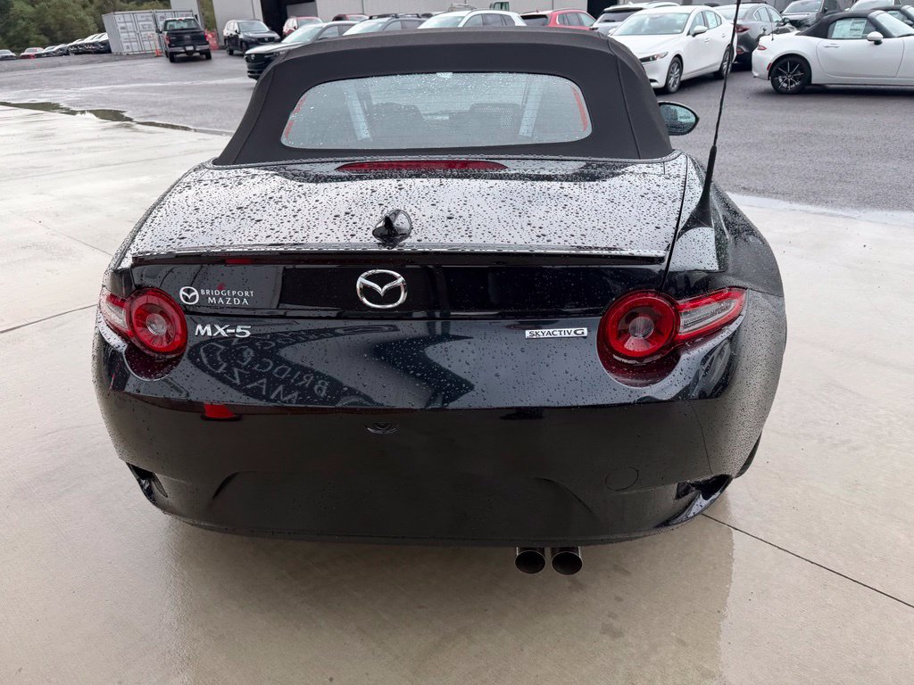 New 2026 MAZDA MX-5 Miata Club w/ Interior Package RWD image 5