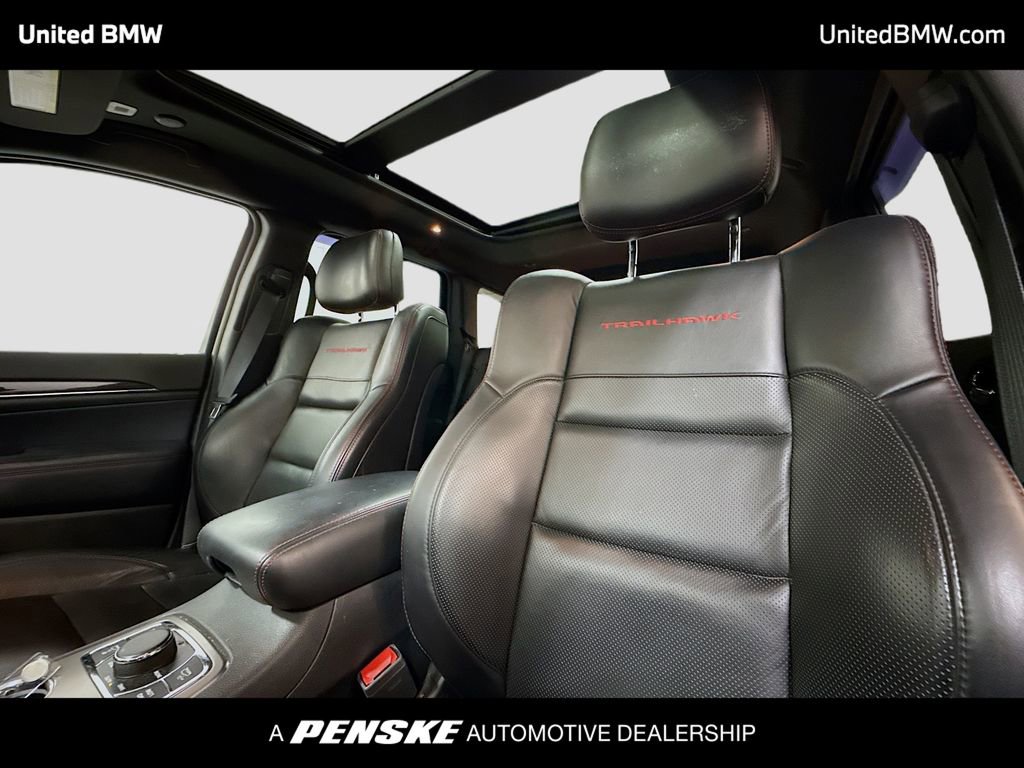Used 2021 Jeep Grand Cherokee Trailhawk w/ Trailhawk Luxury Group image 5