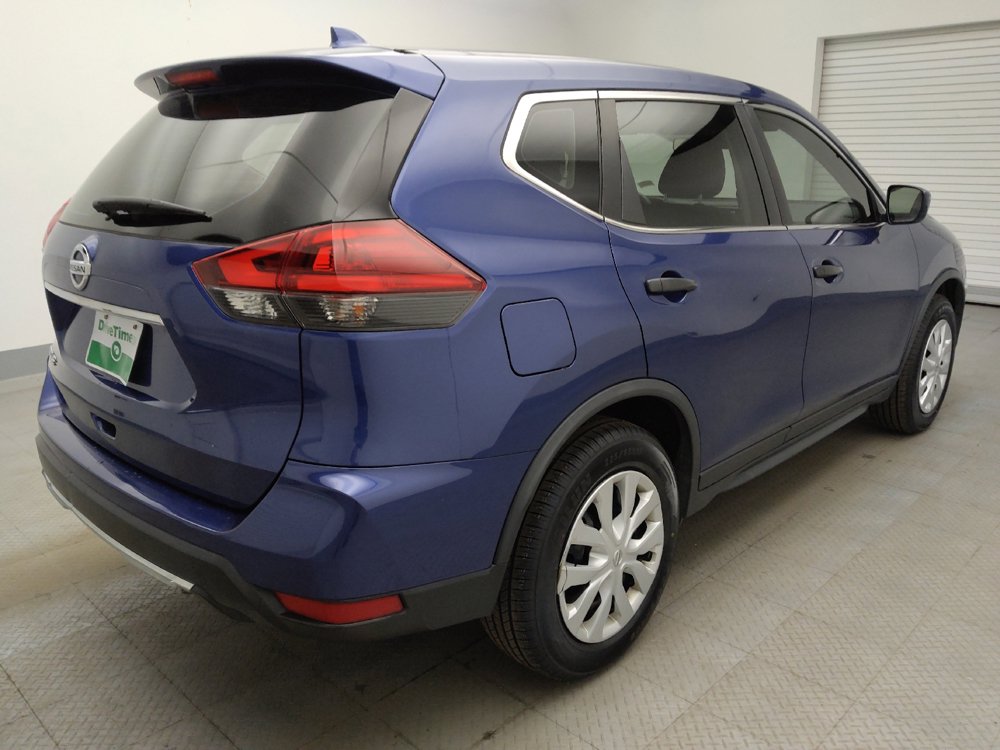 Used 2020 Nissan Rogue S FWD image 10
