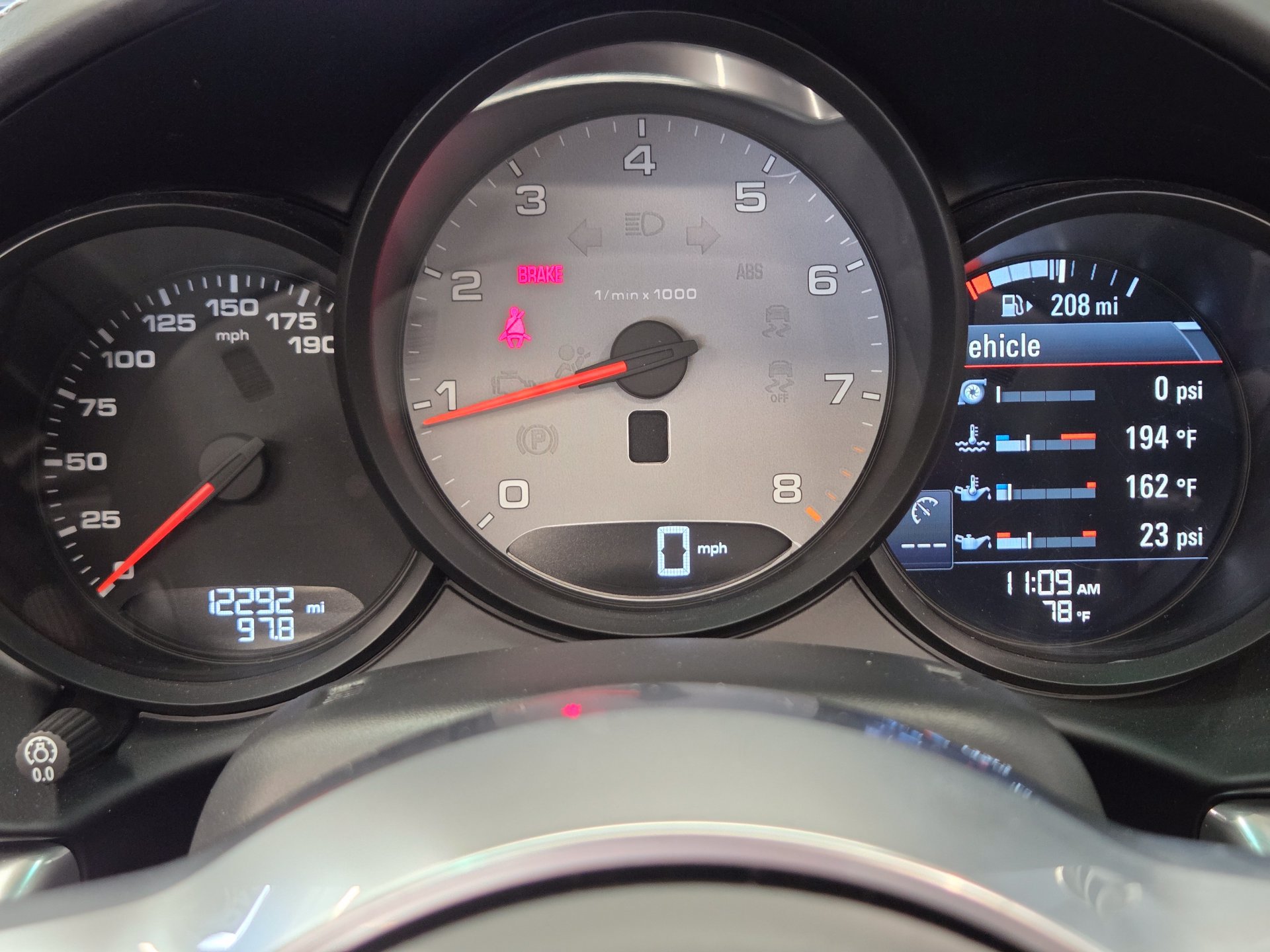 Certified 2025 Porsche 718 Boxster S RWD image 13