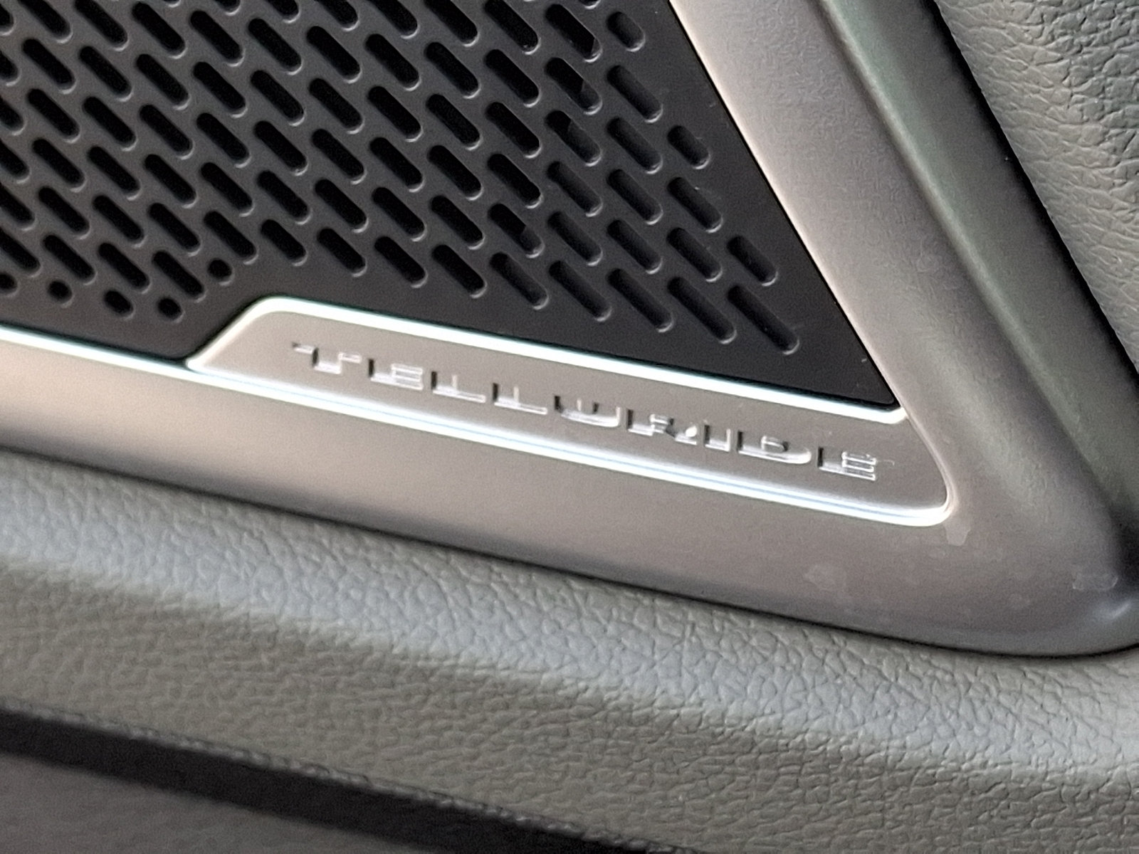 Used 2024 Kia Telluride EX X-Line AWD/4WD image 27