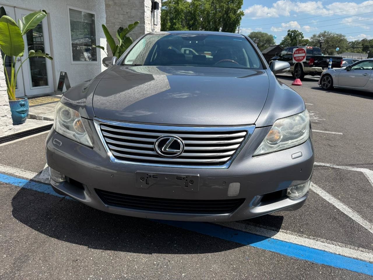 Used 2012 Lexus LS 460 AWD w/ Luxury Value Edition image 10