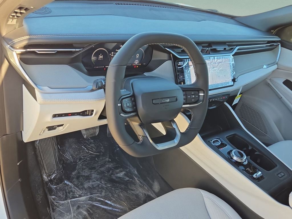 New 2026 Jeep Cherokee Laredo AWD/4WD image 11