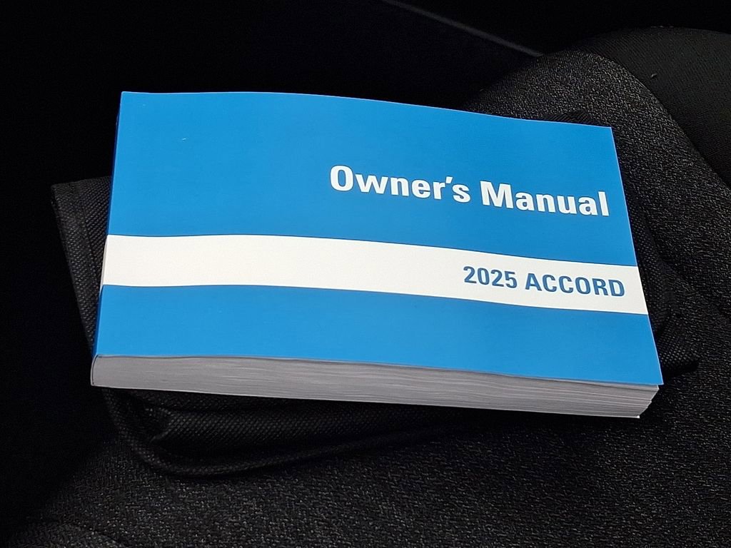 Used 2025 Honda Accord SE image 26