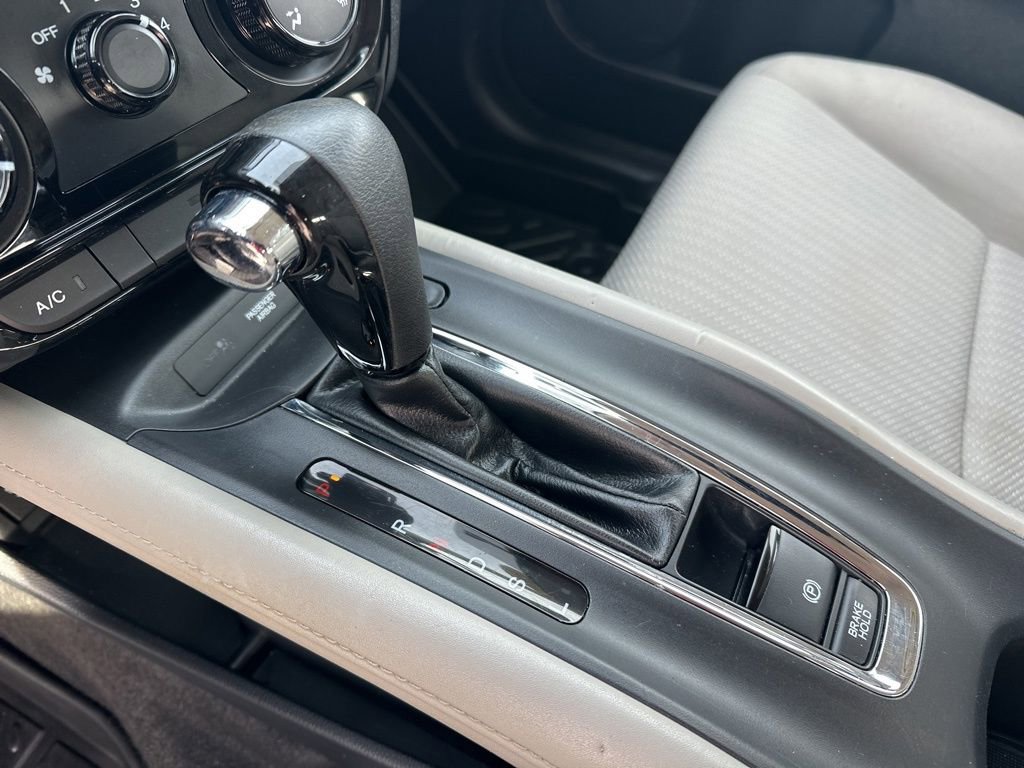 Used 2016 Honda HR-V LX image 26