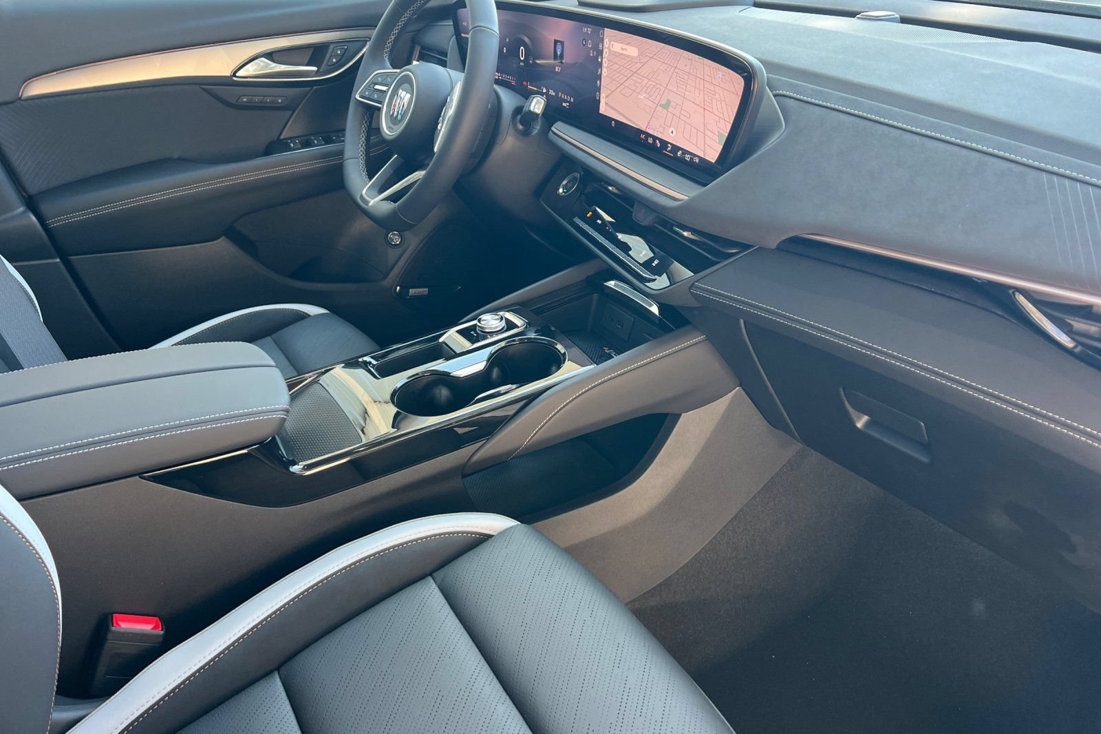 New 2026 Buick Envision Sport Touring AWD/4WD image 17