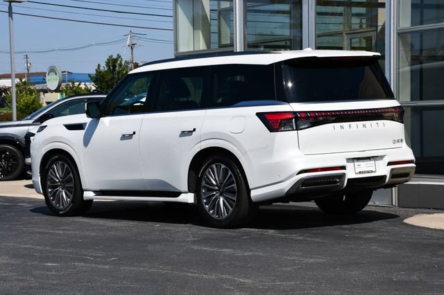 Used 2025 INFINITI QX80 Luxe AWD/4WD image 10