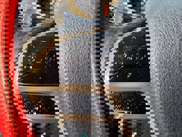 Used 2017 Jeep Cherokee Latitude w/ Comfort/Convenience Group image 12