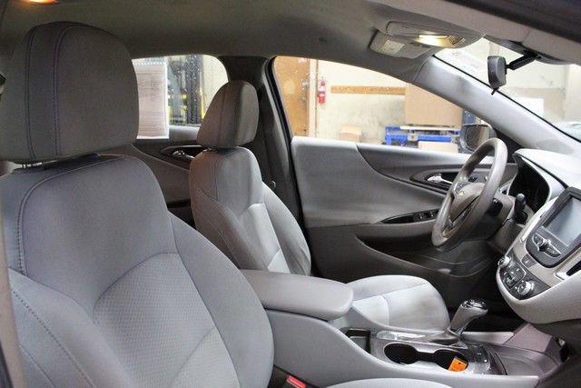 Used 2016 Chevrolet Malibu LS FWD image 10