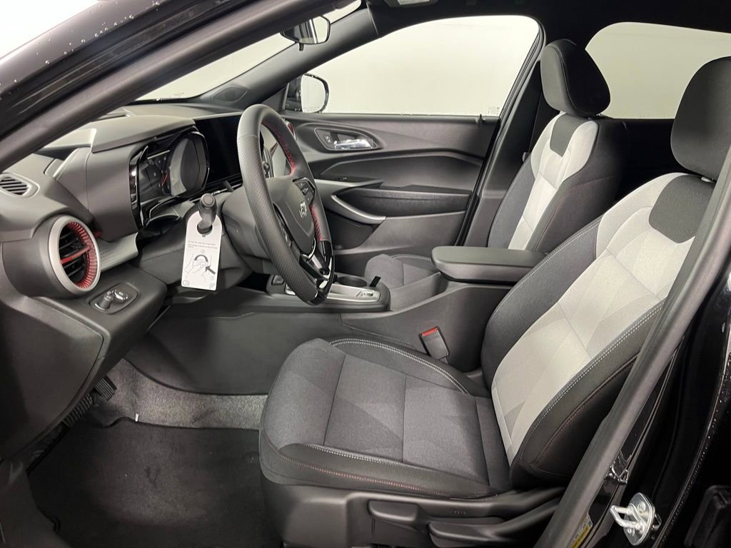 New 2026 Chevrolet Trax RS image 20