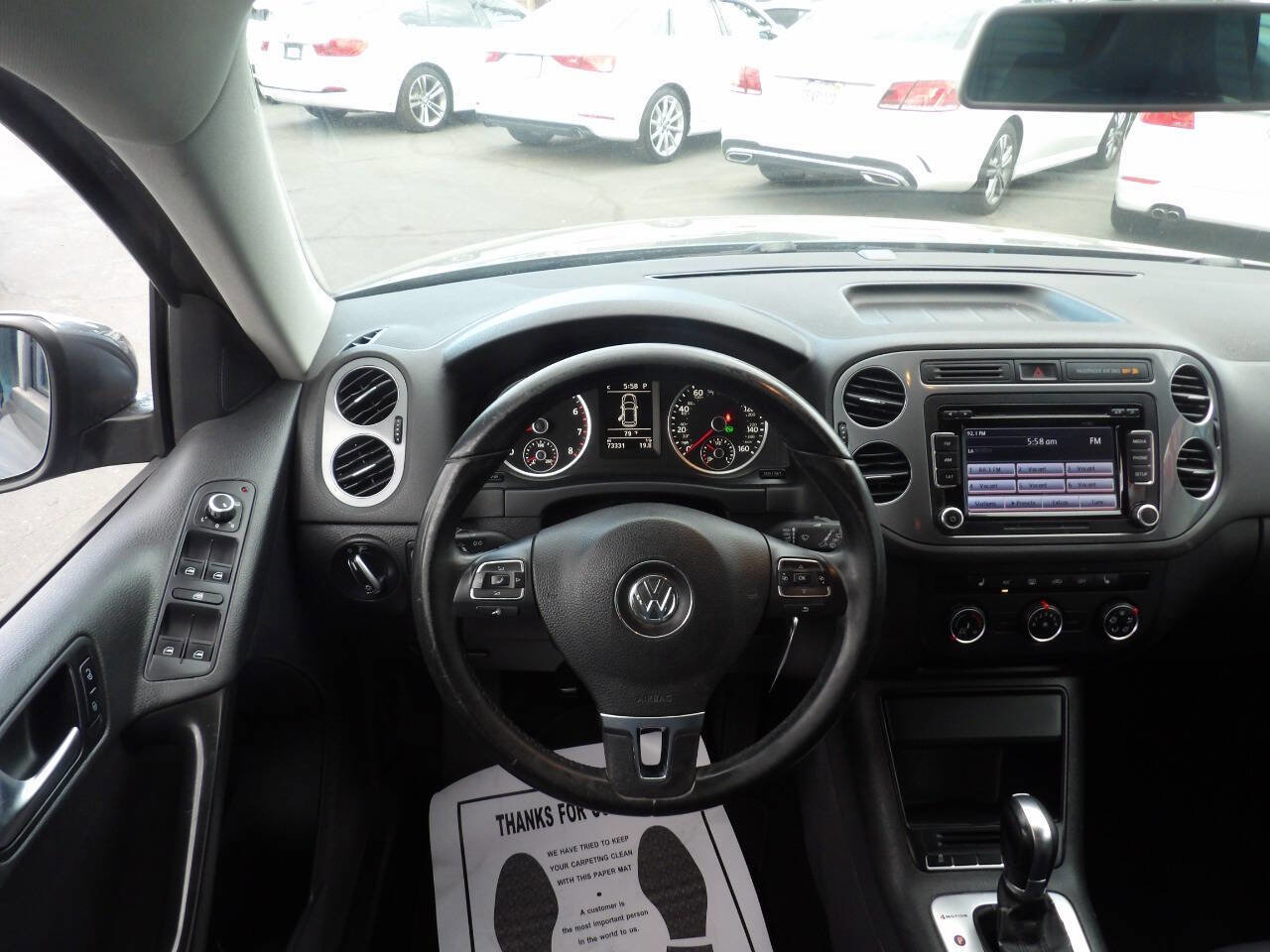 Used 2015 Volkswagen Tiguan SE image 4