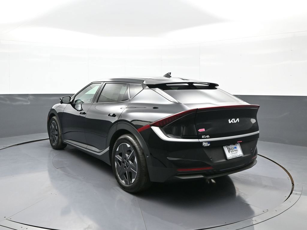 New 2025 Kia EV6 Light w/ Light LR Technology Package image 8