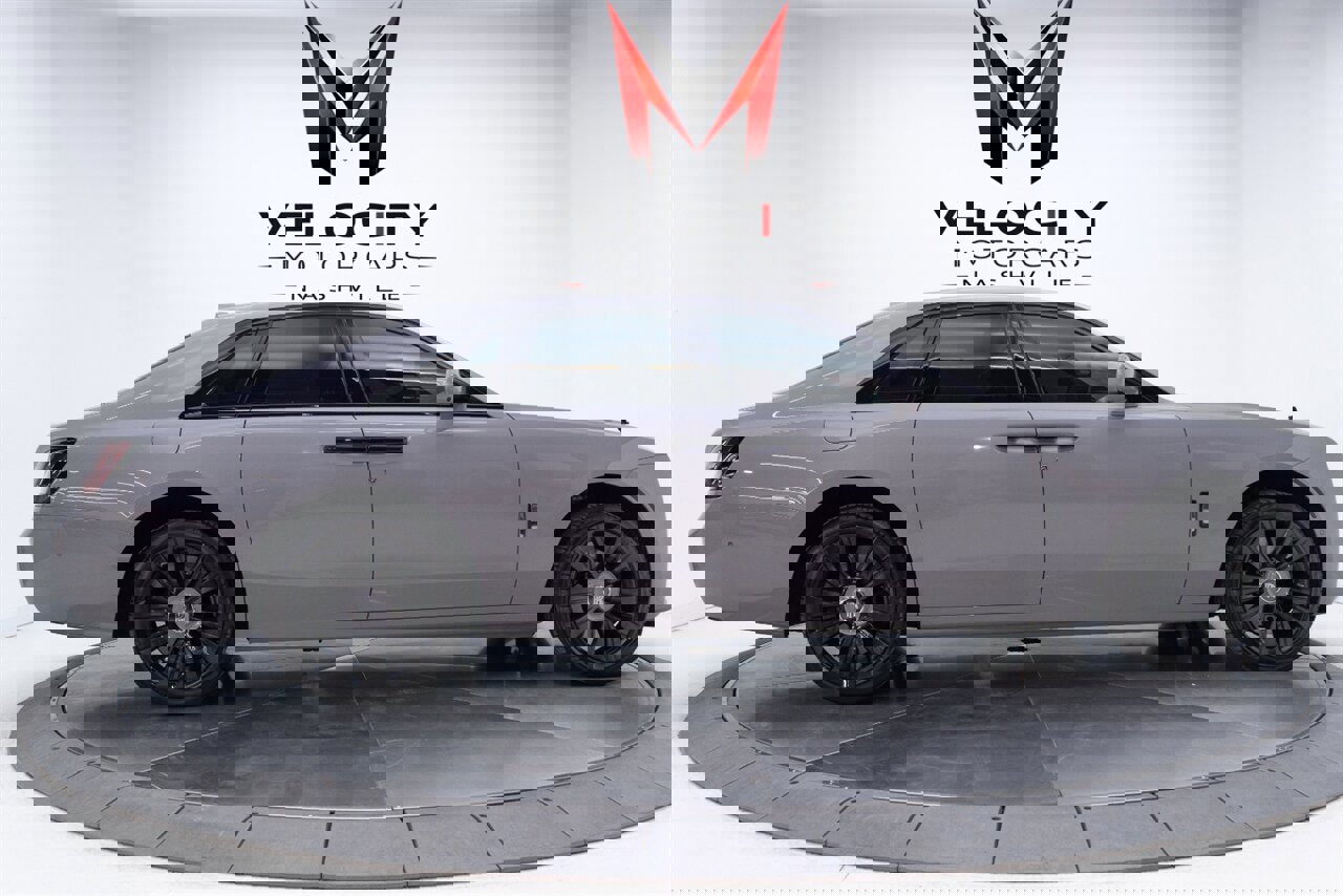 Used 2022 Rolls-Royce Ghost image 5