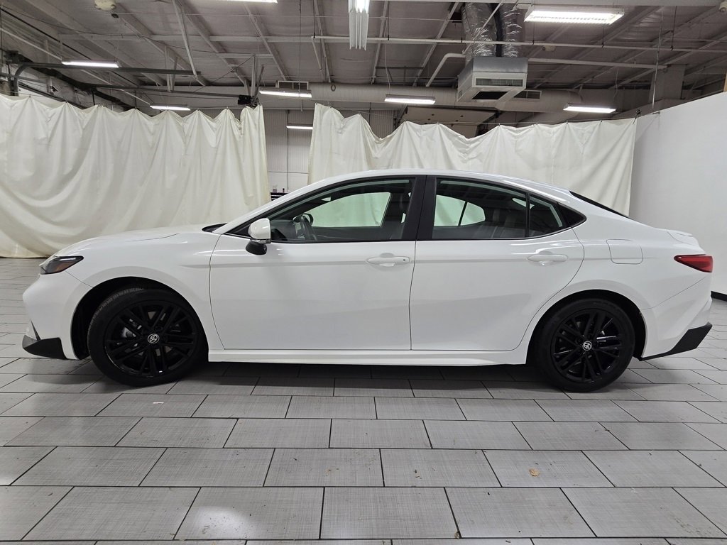 Certified 2025 Toyota Camry SE image 13