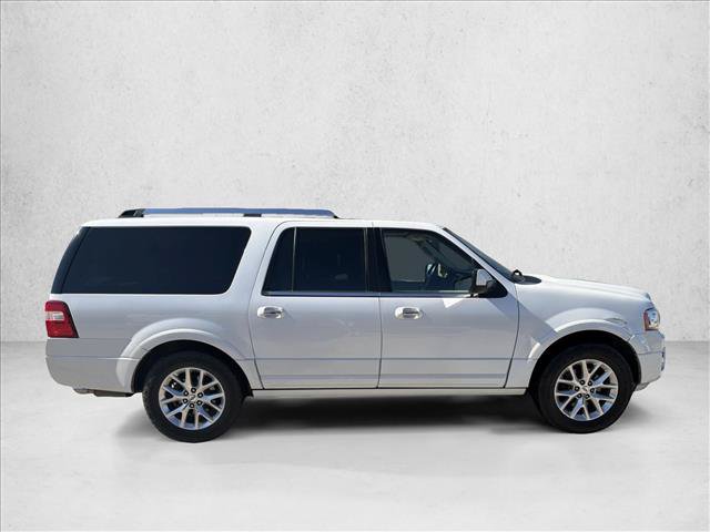 Used 2017 Ford Expedition EL Limited w/ Equipment Group 301A AWD/4WD image 6
