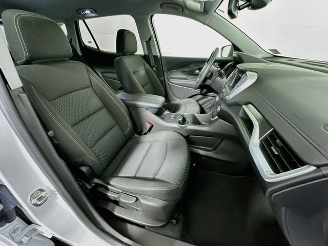 Used 2024 GMC Terrain SLE FWD image 25