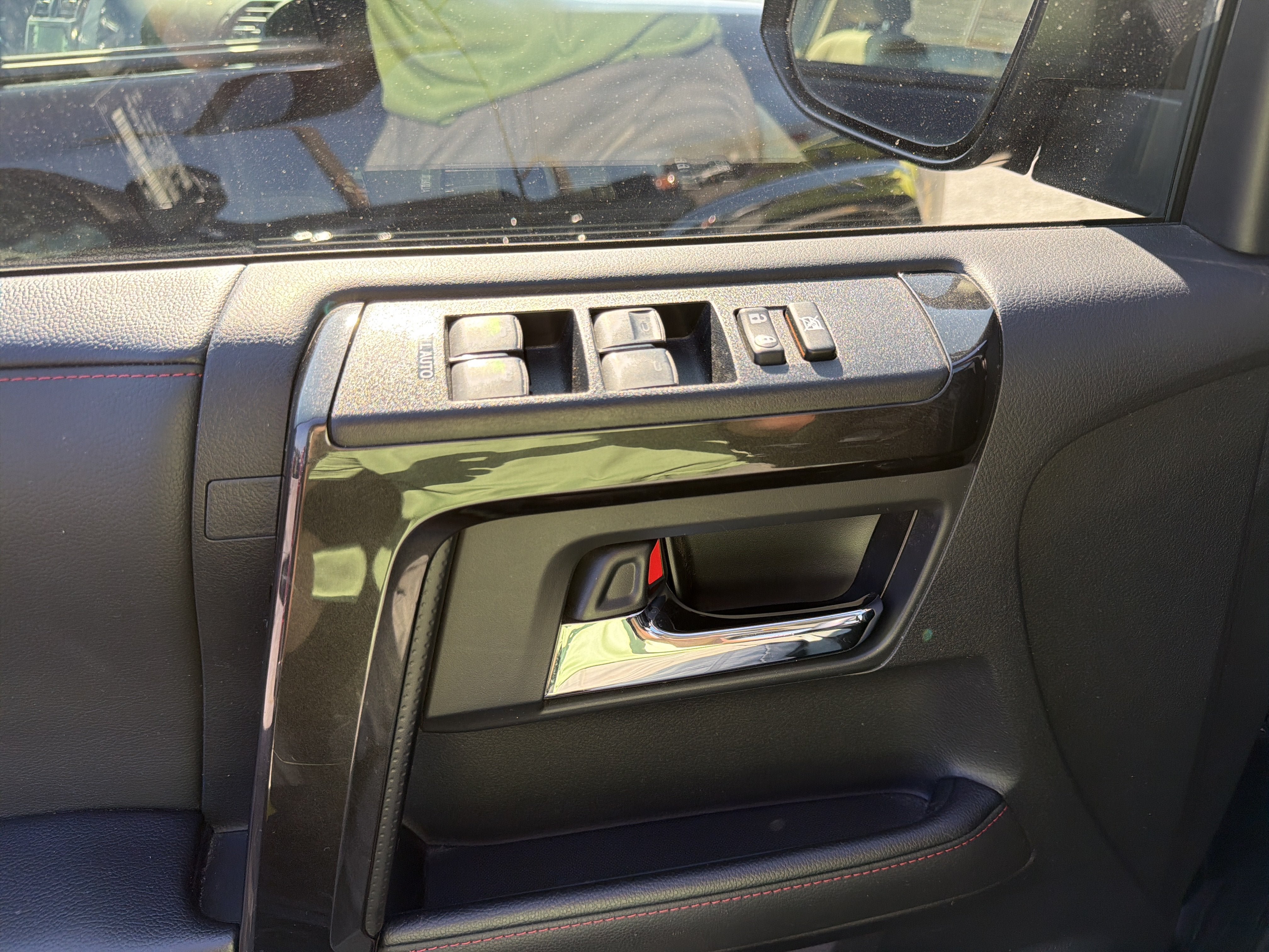 Used 2024 Toyota 4Runner TRD Off-Road Premium w/ Off Road Premium Plus Package AWD/4WD image 14