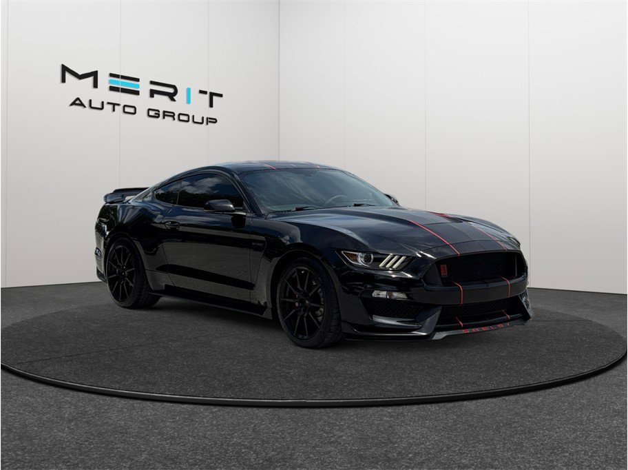 Used 2018 Ford Mustang Shelby GT350 w/ Convenience Package RWD video 1