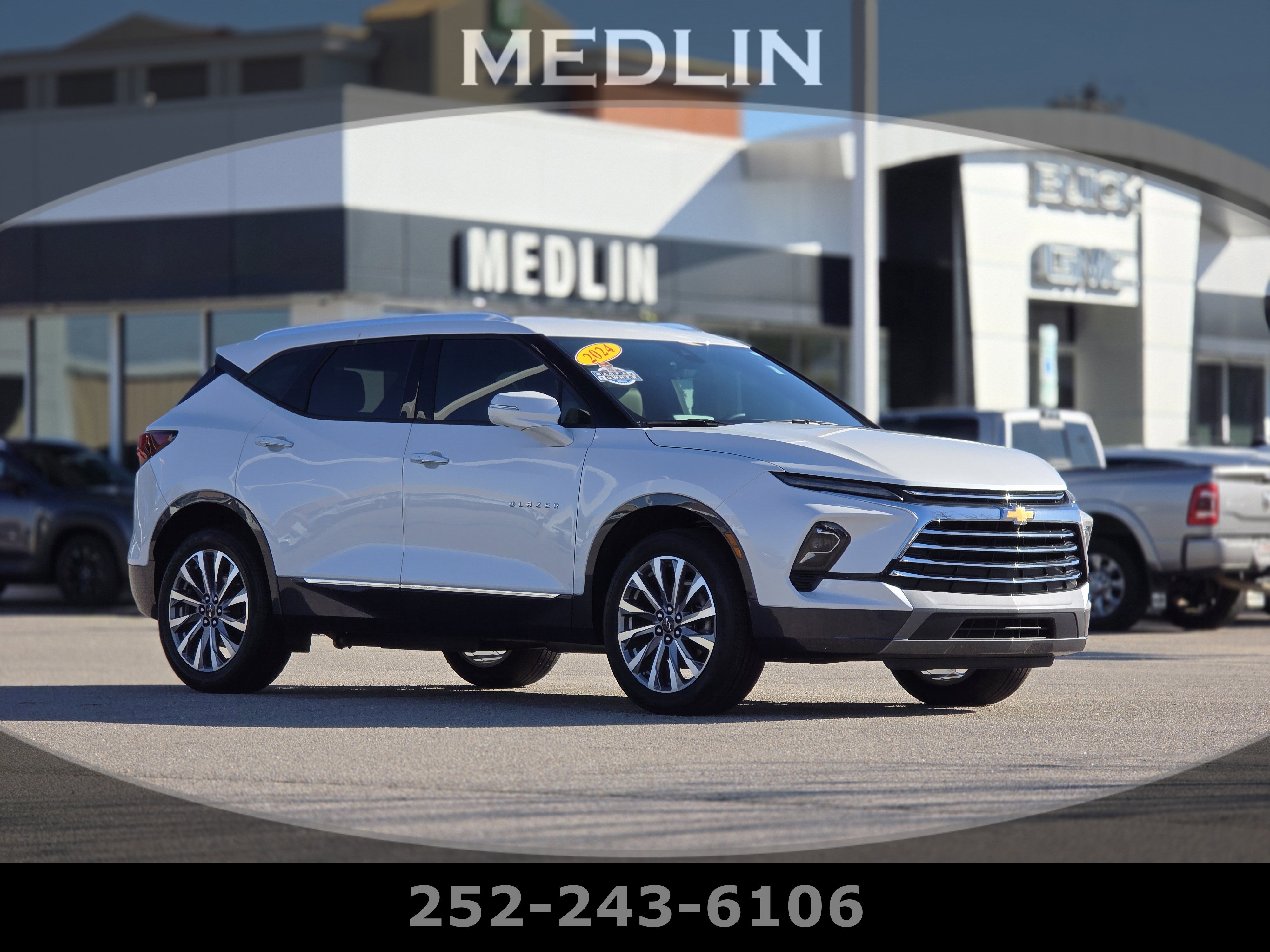 Used 2024 Chevrolet Blazer Premier w/ Driver Confidence II Package FWD image 1