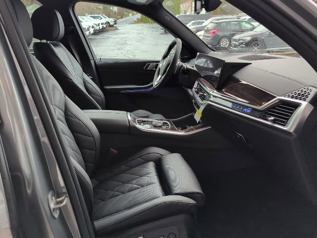 New 2026 BMW X5 xDrive50e w/ Premium Package image 27