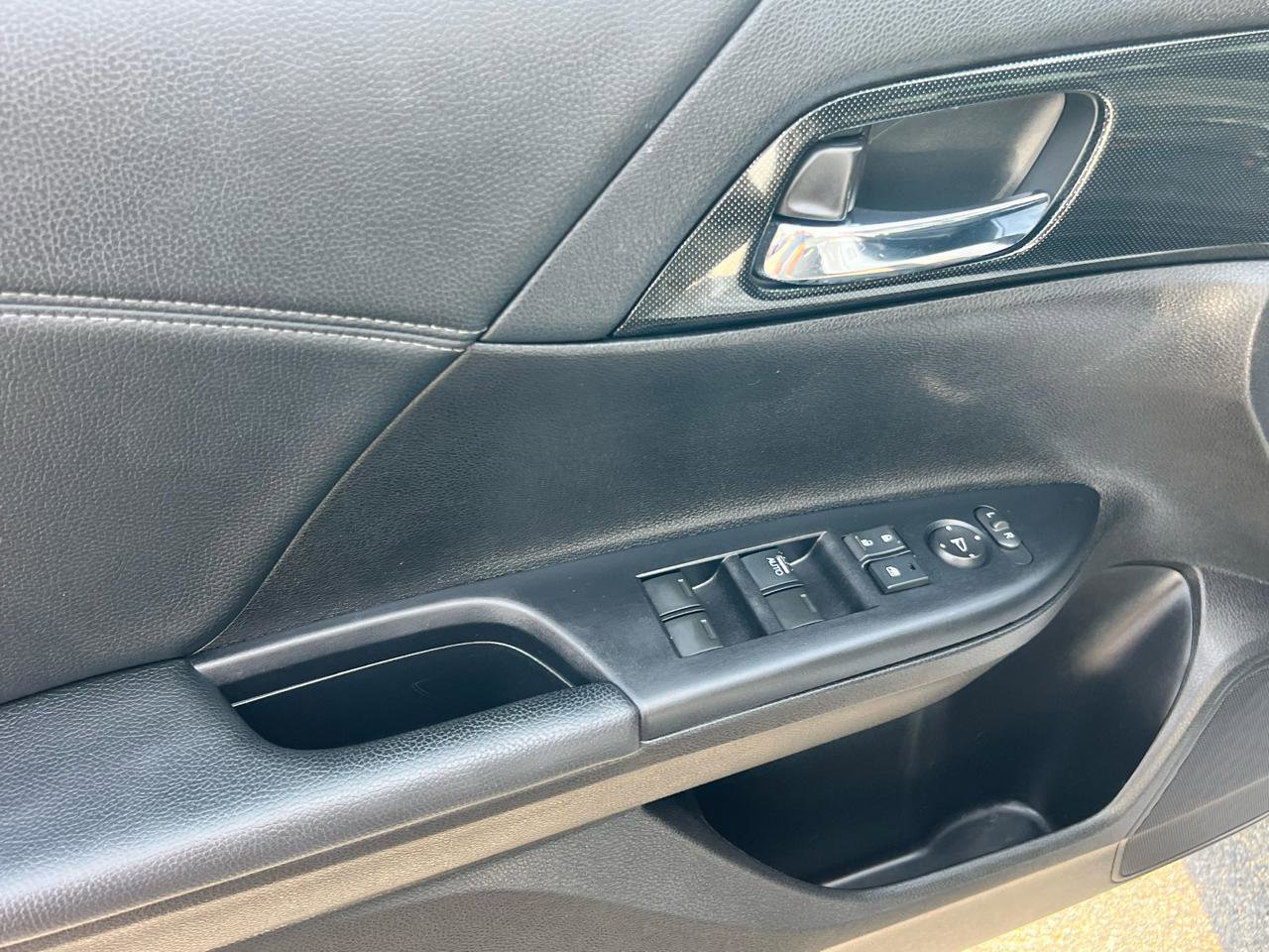 Used 2014 Honda Accord Sport image 6