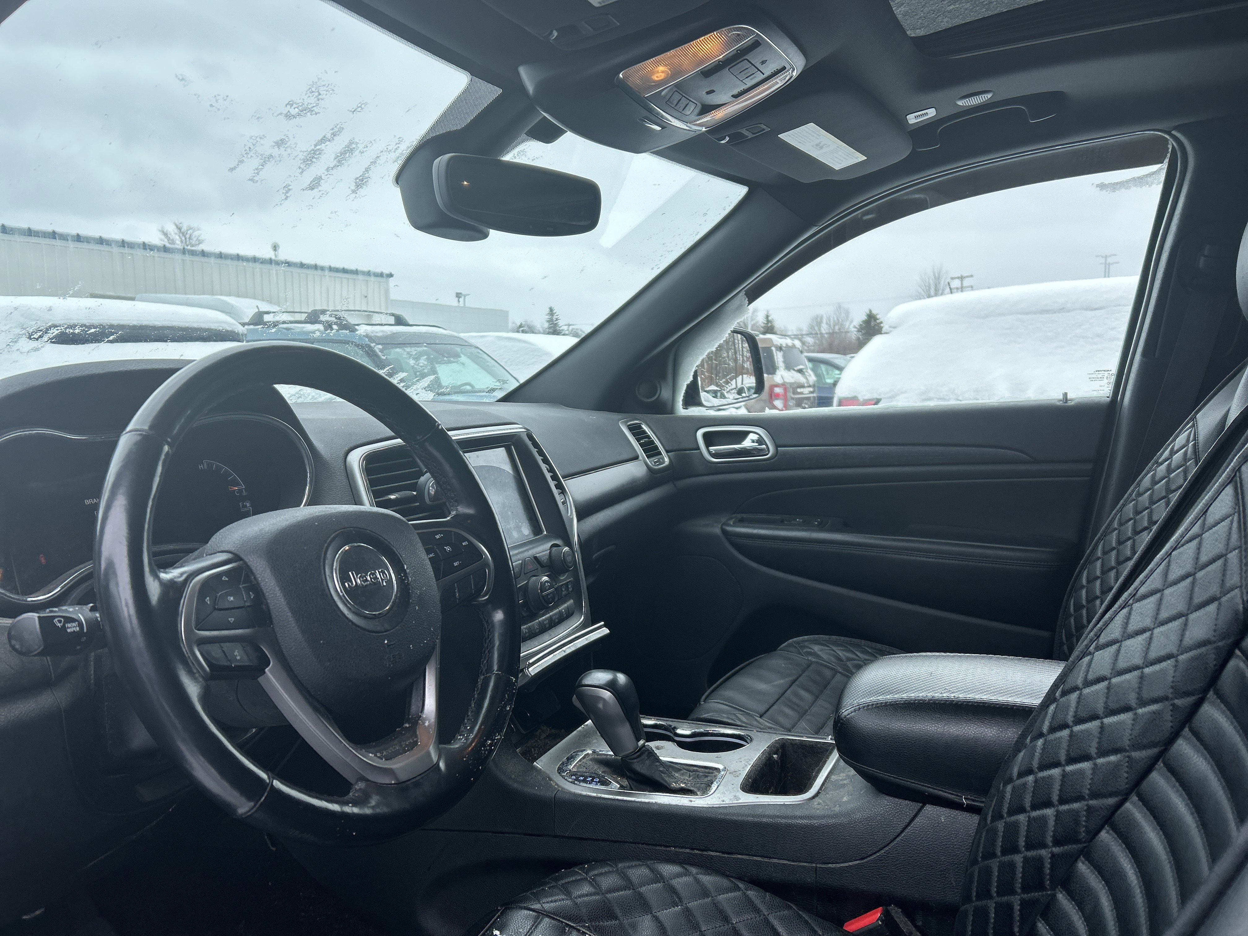 Used 2018 Jeep Grand Cherokee Altitude image 10